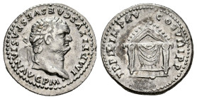 Titus. Denarius. 80 AD. Rome. (Ric-II 1 122). (Bmcre-58). (Rsc-313). Anv.: IMP TITVS CAES VESPASIAN AVG P M, laureate head to right. Rev.: TR P IX IMP...