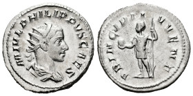 Philip II. Antoninianus. 244-246 AD. Rome. (Ric-IV 218d). (Rsc-48). Anv.: M IVL PHILIPPVS CAES, Radiate, draped and cuirassed bust to right. Rev.: PRI...