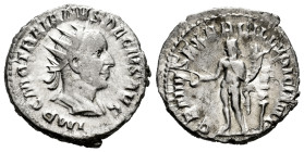 Trajan Decius. Antoninianus. 249-251 AD. Rome. (Ric-IV 16c). (Rsc-49). Anv.: IMP C M Q TRAIANVS DECIVS AVG. Radiate, draped and cuirassed bust to righ...