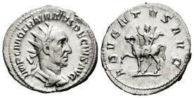 Trajan Decius. Antoninianus. 249-250 AD. Rome. (Ric-IV 11b). (Rsc-4). Anv.: IMP C M Q TRAIANVS DECIVS AVG. Busto radiado, drapeado y con coraza a la d...
