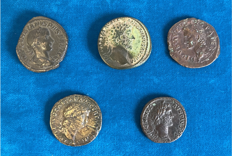 ROMAN EMPIRE. Bronze Coins. 3 sestertii (Divus Augustus, Marcus Aurelius, Gordia...