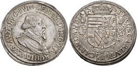Erzherzog Leopold V., 1619-1632. Taler 1620, Ensisheim. Brustbild mit grossem Kragen nach rechts // Gekröntes, mehrfeldiges Wappen. 28,92 g. MzA S.109...