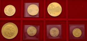Partie Münzen mit 7 Goldmünzen dabei u.a. 100 Kronen 1915 und 1 Dukat 1915 Österreich, 1 x 20 Franken Vreneli Schweiz, Goldmedaille Wil 1976, Sovereig...