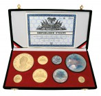 Komplettes Set "Republic D'Haiti" mit 5 Goldmünzen und 3 Silbermünzen, Nr. 2324 von 12'000 (Zertifikat liegt bei). Dazu diverse Kursmünzensätze von Pa...
