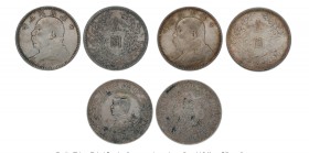 Partie China. Dabei Pandamünzen sowie moderne 5 und 10 Yuan Silbermünzen meist mit Bezug zu Olympia aus den 1980er und 1990er Jahren. Dazu Lochgeld un...