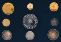 Attraktives Münzen-Set "2500 Years of Iranian Monarchie" mit 4 Goldmünzen und 5 Silbermünzen. Echtheitszertifikat und detaillierte Beschreibung liebt ...