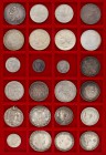 Umfangreiche Sammlung Kurs- und Gedenkmünzen alle Welt mit Silberanteil. 
Dabei u.a. China 1 Yuan 1982 Fussball, USA mit Peace und Morgan Dollars, 
Ös...