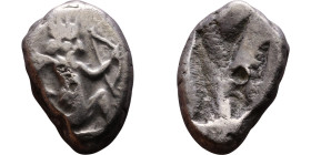 Persia, Achaemenid Kings AR Siglos. Time of Artaxerxes II - Artaxerxes III AR Siglos. Obverse: Persian king or hero Reverse: Patterned incuse punch