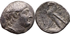 Antiochos VII Sidestes (Seleukid King: 138 – 129 BC ) Phoenica: Tyre – Tetradrachm Obverse: Draped bust in a diadem facing right. Reverse: Eagle stand...