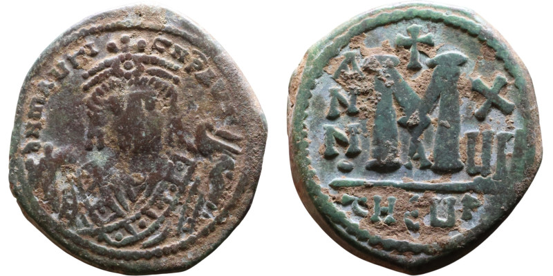 Maurice Tiberius (582-602) Follis Obverse: Crowned bust facing, wearing consular...