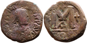 Justinian I (527-565) Follis. Obverse: DN IVSTINIANVS PP AVG, diademed, draped, and cuirassed bust right Reverse: Large M, mintmark