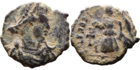 Honorius (395-423) Follis. Obv: DN HONORIVS PF AVG bust of emperor. Pearl-diademed, draped and cuirassed bust right Rev: SALVS REIPVBLICAE Victory wal...