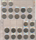 Indien: Mughal Empire um 1700: Lot 12 Rupien, dabei gem. Sammleraufzeichnungen Shah Jahan und Tata Mint. Nicht näher bestimmt, eine Fundgrube für den ...