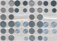 Albanien: Lot 21 Münzen in Silber und unedlen Metallen, zum Teil selten angebotene Stücke, vor allem in dieser Erhaltung, meist Stempelglanz.
 [diffe...