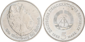 DDR: 5 Mark 1983, Wartburg bei Eisenach, Jaeger 1586, Auflage nur 21.000 Ex., selten, leicht berührt, sonst Stempelglanz.
 [differenzbesteuert]