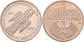 Bundesrepublik Deutschland 1948-2001: 5 DM 1952 D, Germanisches Museum, Jaeger 388. Winziger Randfehler, sonst vorzüglich.
 [differenzbesteuert]