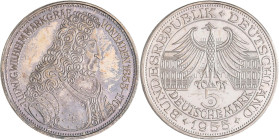 Bundesrepublik Deutschland 1948-2001: 5 DM 1955 G, Markgraf von Baden, Jaeger 390. Kleine Kratzer, Patina, aus polierten Stempeln, vorzüglich.
 [diff...