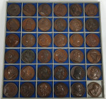 Medaillen alle Welt: Frankreich: Bemerkenswertes Konvolut von 36 Suiten-Medaillen des frühen 19. Jahrhunderts aus der Edition von Durant und der Galle...