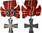 Orden & Ehrenzeichen: Finnland: Freiheitskreuz 4. Klasse mit Schwertern, Eisenkreuz geschwärzt und teils versilbert, rückseitig ”1941” gestempelt, am ...