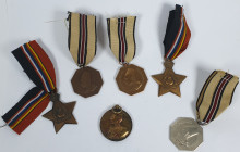 Orden & Ehrenzeichen: Pakistan/Indien- BAHAWALPUR: Lot 6 Stück: Militätverdienstmedaillen 1919, 1947, 5 x am Band, sehr schön, sehr schön - vorzüglich...
