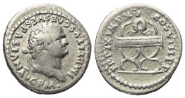 Titus (79 - 81 n. Chr.).

 Denar (Silber). 80 n. Chr. Rom.
Vs: IMP TITVS CAES VESPASIAN AVG P M. Kopf mit Lorbeerkranz rechts.
Rs: TR P IX IMP XV ...