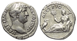 Hadrianus (117 - 138 n. Chr.).

 Denar (Silber). 130 - 133 n. Chr. Rom.
Vs: HADRIANVS AVG COS III PP. Barhäuptiger Kopf rechts.
Rs: HISPANIA. Lage...