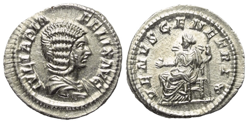 Iulia Domna (gest. 217 n. Chr.).

 Denar (Silber). 216 n. Chr. Rom.
Vs: IVLIA...
