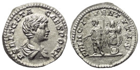 Geta (209 - 211 n. Chr.).

 Denar (Silber). 200 n. Chr. als Caesar. Rom.
Vs: P SEPT GETA CAES PONT. Büste mit Paludament rechts.
Rs: PRINC IVVENTV...