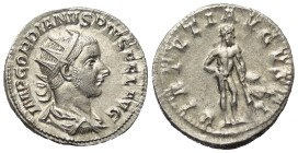 Gordianus III. (238 - 244 n. Chr.).

 Antoninian (Silber). 241 - 243 n. Chr. Rom.
Vs: IMP GORDIANVS PIVS FEL AVG. Büste mit Strahlenkrone, Paludame...