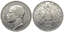 Kaiserreich. Hessen. Großherzog Ernst Ludwig (1892 - 1918).

 3 Mark (Silber). 1910 A. Berlin.
Vs: Kopf links.
Rs: Großer Reichsadler.

33 mm. 1...