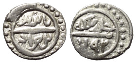Osmanen. Bayezid I. (791 - 804 H. / 1389 - 1402).

 Akce (Silber). 792 H. Ohne Münzstättte.
Variante ohne Punkte vor der Jahreszahl, geprägt auf sc...
