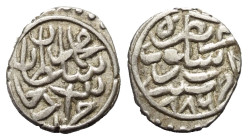 Osmanen. Mehmed II. (848 - 849 u. 855 - 886 H. / 1444 - 1445 u. 1451 - 1481).

 Akce (Silber). 886 H. Üsküb (Skopje).
Vs: Mehmed Sultan bin Murad h...