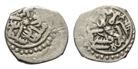 Osmanen. Süleyman I. (926 - 974 H. / 1520 - 1566).

 Akce (Silber). 926 H. Sidre Kapsi.
Typ mit runder Umschrift.

Vs: Sultan Süleyman shah bin S...