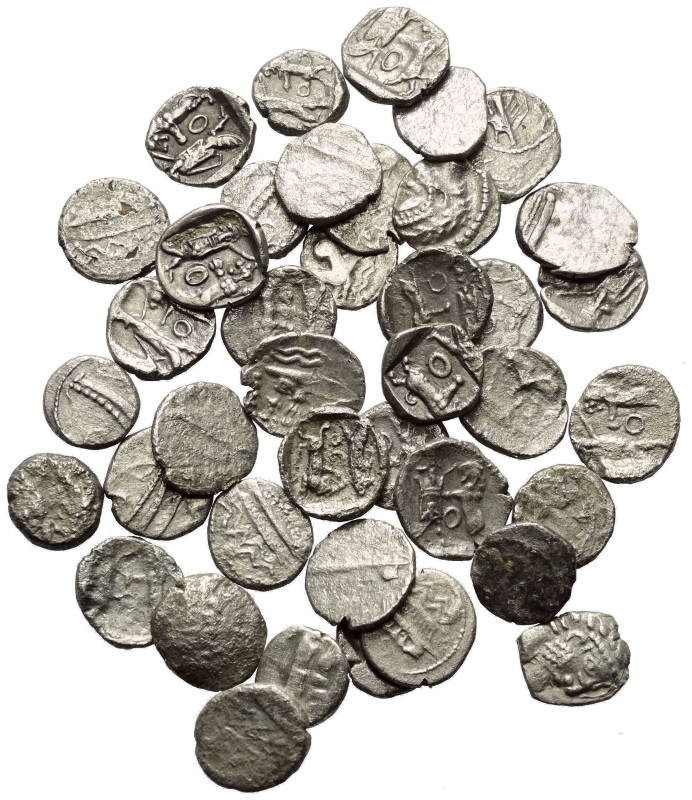 Griechische Münzen - Lots.


Phönikien.

Lot (40 Stück, Silber): Obole; Ca....