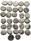 Griechische Münzen - Lots.


Phönikien.

Lot (32 Stück, Silber): 1/3 Schekel oder Tetrobol; Ca. 5. - 4. Jhdt. v. Chr.

Sehr schön - fast sehr s...