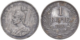 GERMANIA DOA Guglielmo II (1888-1918) Rupia 1910 J - KM 10 AG (g 11,57) Graffietti diffusi.

Status: BB

Notes: