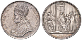 Leone XII (1823-1829) Medaglia annuale coniata 1825 An. II Apertura dell'Anno Santo - Opus: G. Girometti, Bartolotti E825; Patrignani 26 AG (g 33,26 -...