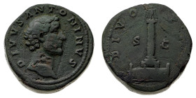 Monete Romane Imperiali
Sesterzio postumo di "consacrazione" al nome e con l'effigie di Antonino Pio coniato sotto l'impero di Marco Aurelio - Zecca:...