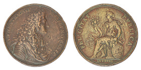 Medaglie

Medaglie Estere

Francia - Luigi XIV (1643-1715) - Medaglia "Ville de Paris" 1672 - Diametro mm. 82 e peso gr. 213,54 - Rara - Piccolo f...