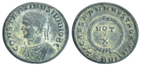 Constantine II. As Caesar, A.D. 317-337. Æ follis (19mm, 3.0 g). Thessalonica, A.D. 324. CONSTANTINVS IVN NOB C, laureate, draped and cuirassed bust o...