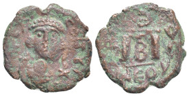 Constans II (641-668) AE Follis (21mm, 4.4 g) Contemporary Imitation. Obv: IMPER CONST (blundered), Crowned and draped facing bust, holding globus cru...