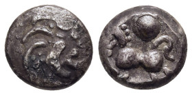 CELTIC COINS / KELTEN. Germania. Vindelici. Quinarius, Manching type (2nd-1st century BC).

Obv: Celticised male head right.
Rev: Horse to left, pelle...