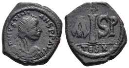 JUSTINIAN I (527-565). 16 Nummi. Thessalonica.

Obv: D N IVSTINIANVS P P AVG.
Diademed, draped and cuirassed bust right.
Rev: Large Iς; A - P across f...