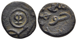 ISLAMIC. Mongols. Tashaghatai, Khatlakh Bahadur, AE, AH670, Ghazna mint.

Condition: Very fine.

Weight: 3,62g.
Diameter: 16mm.