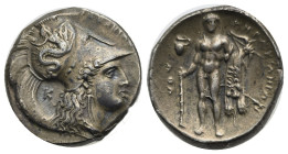 Lucania. Heraclea. Stater. Circa 330-280 BC (Silver, 20.58 mm, 7.89 g). ΗΕPΑΚΛΗΙΩΝ, Head of Athena right, wearing Corinthian helmet decorated with Sky...