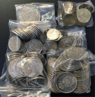 JUAN CARLOS I. 1 peseta (19). 1975*76, *77, *78, *79 y *80. 5 pesetas (25). 1975