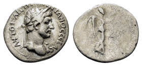 CAPPADOCIA.Caesarea.Hadrian.(117-138).Hemidrachm.

Obv : VTO KAIC TPAI AΔPIANOC CЄBACT.
Laureate head right, with slight drapery.
Rev : ЄT Є.
Nike adv...
