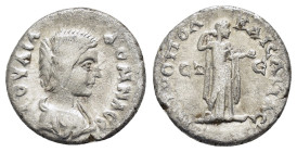 CAPPADOCIA.Caesarea.Julia Domna. (193-217) Drachm .

Obv : IOΥΛΙΑ ΔΟΜΝΑ CE.
Draped bust right.
Rev : ΜΗΤΡΟΠΟΛΕ ΚΑΙCAΡIA.
Aphrodite standing right, hol...