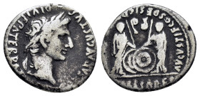 AUGUSTUS.(27 BC-14).Lugdunum.Denarius.

Obv : CAESAR AVGVSTVS DIVI F PATER PATRIAE.
Laureate head right.
Rev : C L CAESARES AVGVSTI F COS DESIG PRINC ...