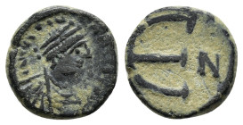 JUSTINIAN I (527-565 AD).Nicomedia. Pentanummium. 

Condition : Good very fine.

Weight : gr.
Diameter : mm.